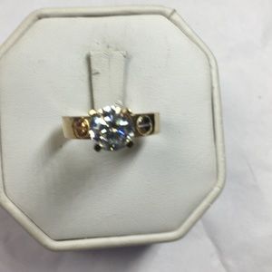 14K yellow gold engagement ring